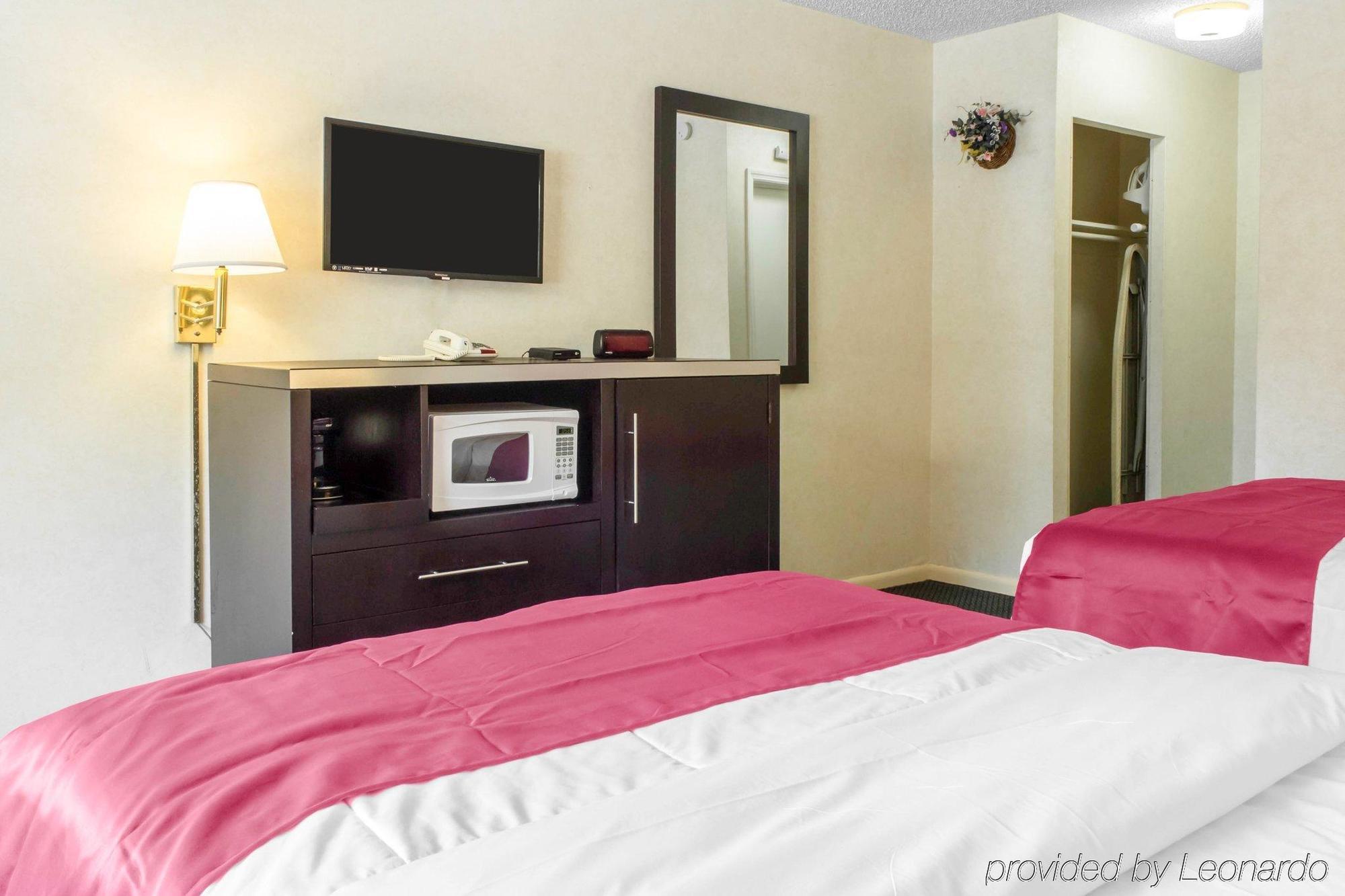 Oceanside Lodge Marmora 外观 照片